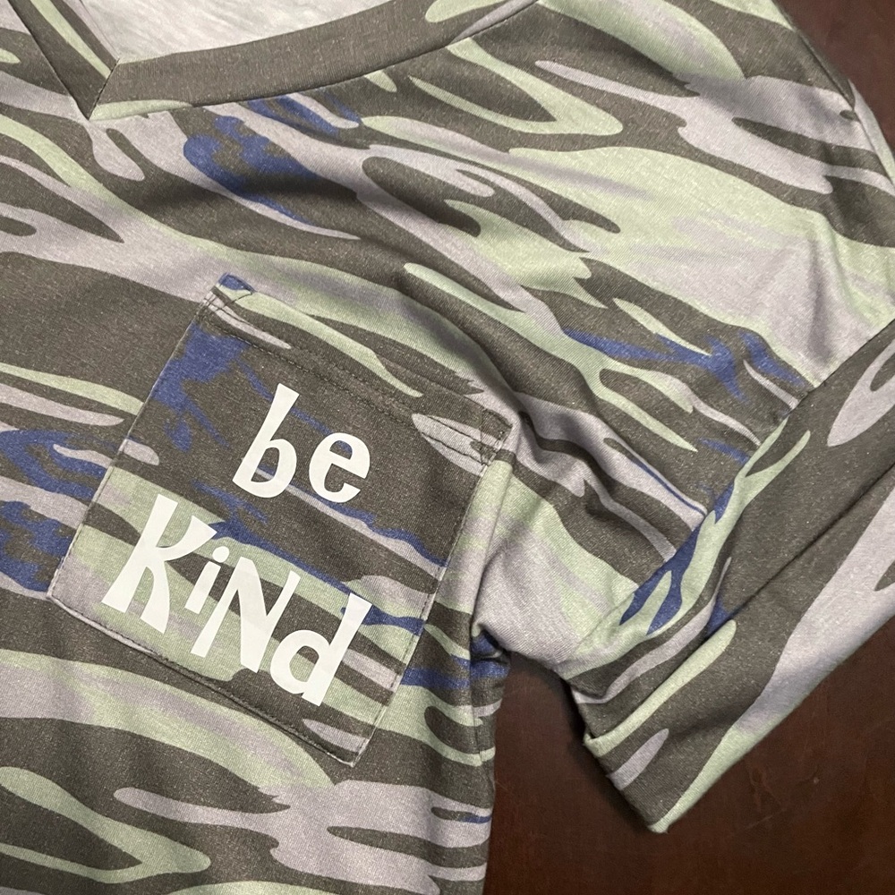Be Kind Camouflage Womans’ Shirt
